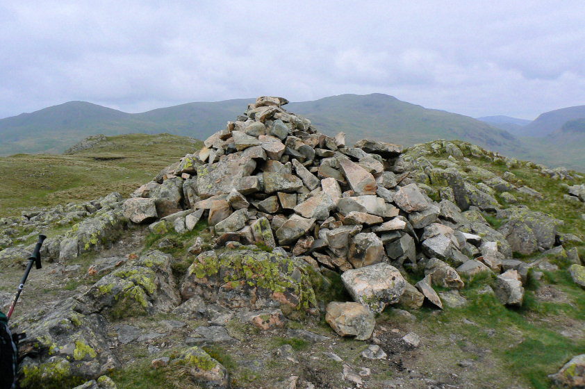 Middle Fell's summit cairn Middle Fell's summit cairn